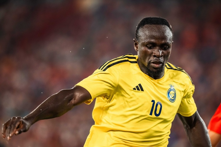 必一体育-博主：胜利边锋马内小腿肌肉二级撕裂，医生建议休息一周